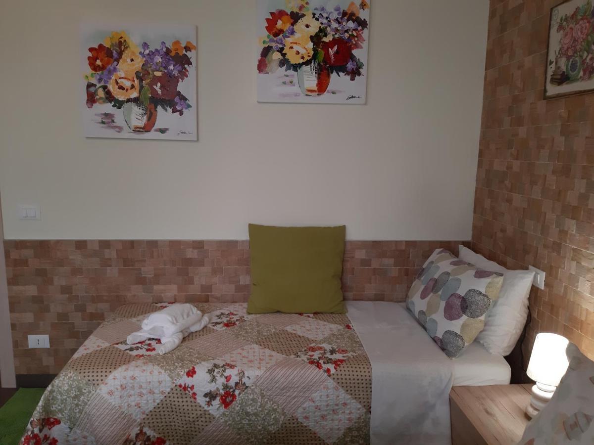 Villa Marianna Garda Lake Πεσκιέρα ντελ Γκάρντα Εξωτερικό φωτογραφία