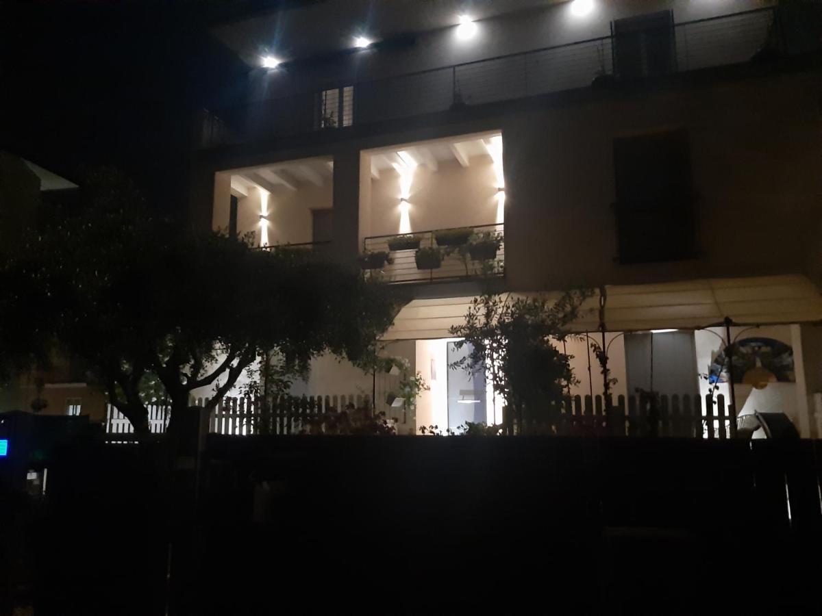 Villa Marianna Garda Lake Πεσκιέρα ντελ Γκάρντα Εξωτερικό φωτογραφία