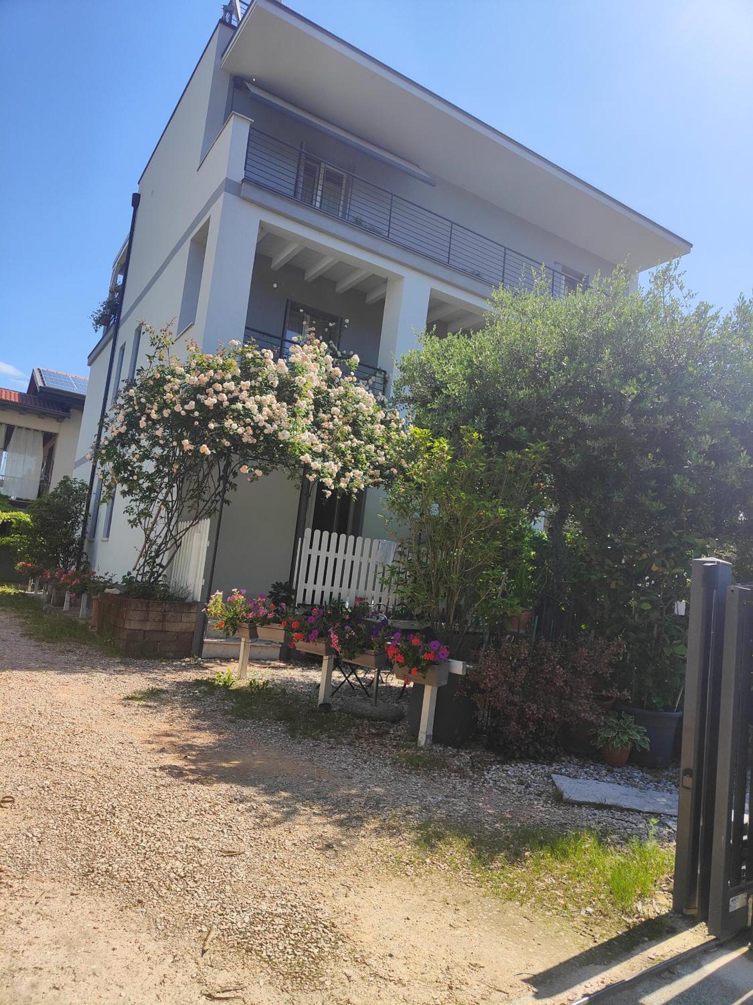 Villa Marianna Garda Lake Πεσκιέρα ντελ Γκάρντα Εξωτερικό φωτογραφία